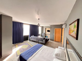 216 Hill Suites
